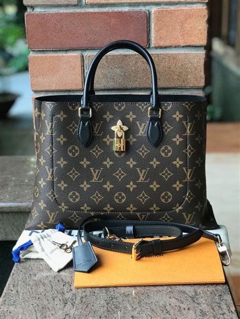 louis vuitton web|tas Louis Vuitton asli.